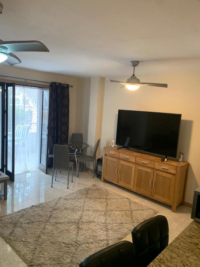 Apartment On The Plaza Alicante Buitenkant foto